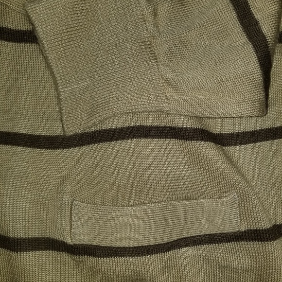 Sweater - Picture 2 of 4